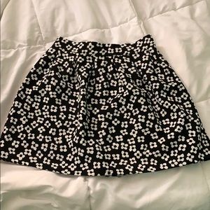 FOREVER 21 High-Waisted Flower Print Mini Skirt